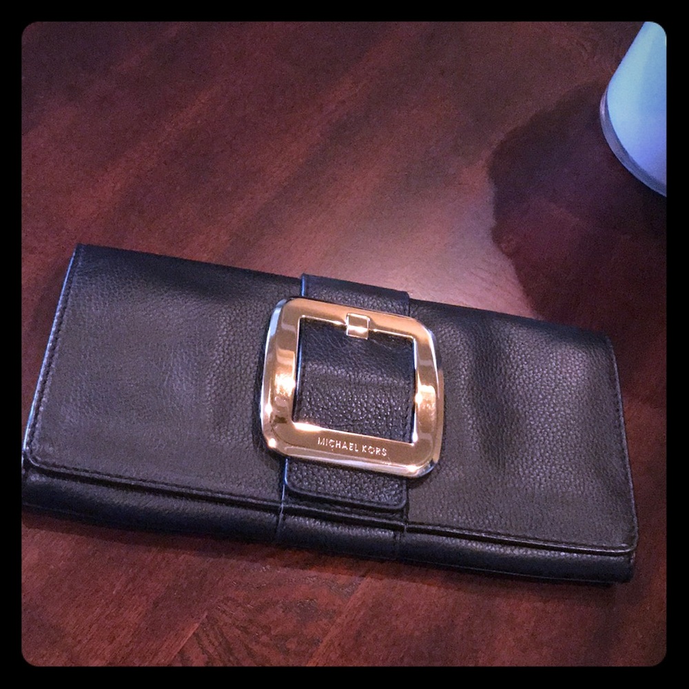 MK clutch